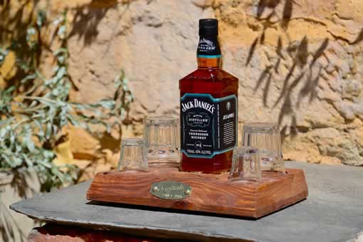  'Old Mates Glorifier' 